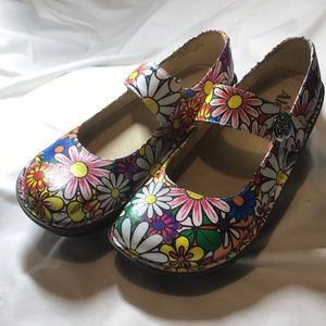 Allegria Paloma Flower Power shoes